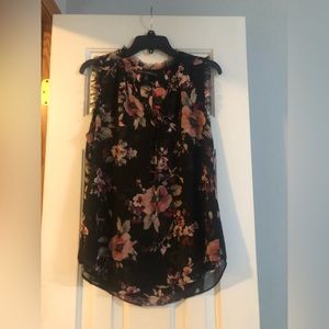 White House Black Market top